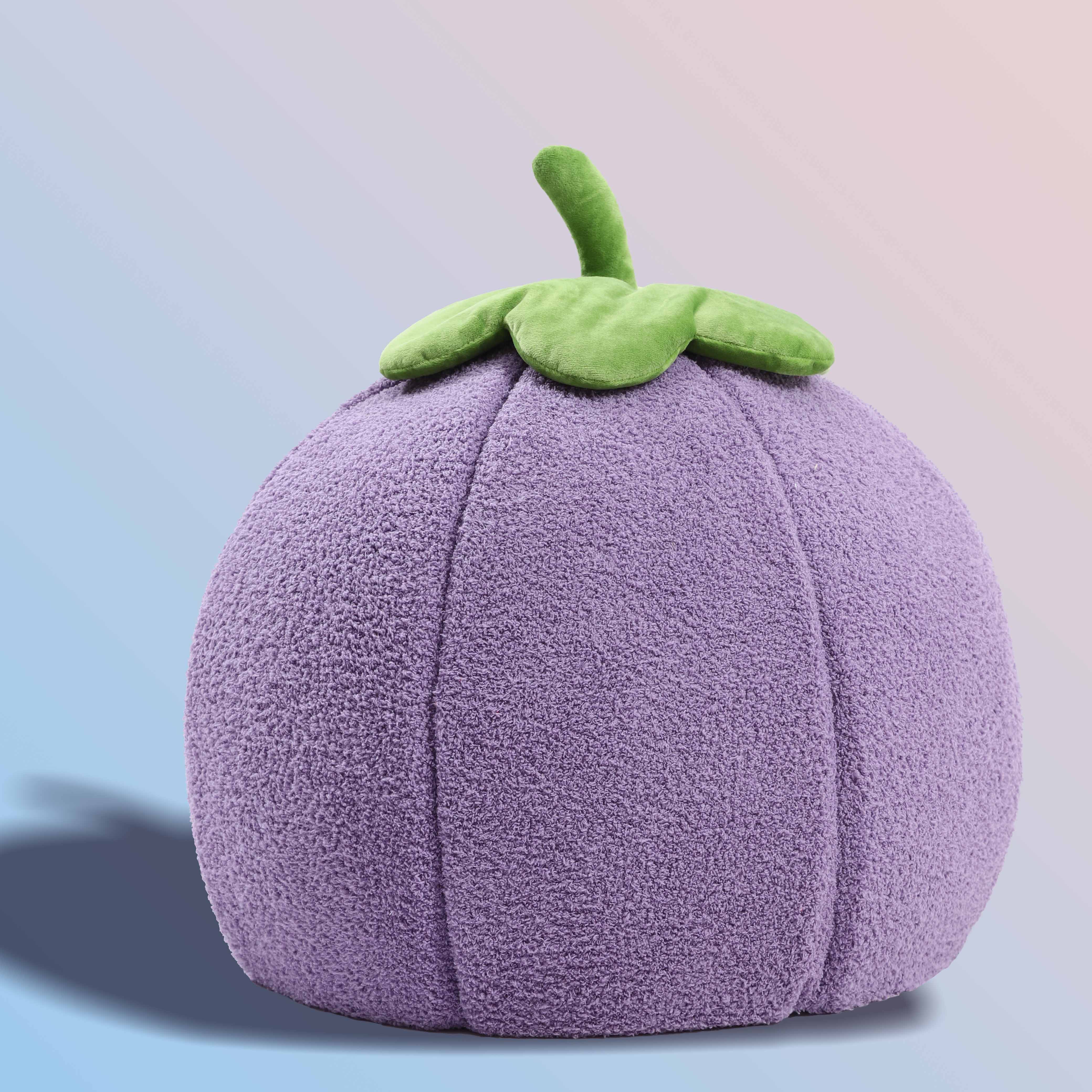 Warmes und weiches Haustierbett in Pflanzenform – ideal für kalte Tage.