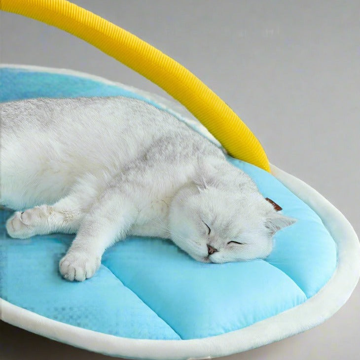 Cooling Beach Slipper Cat & Dog Bed - Fluffy Smiles