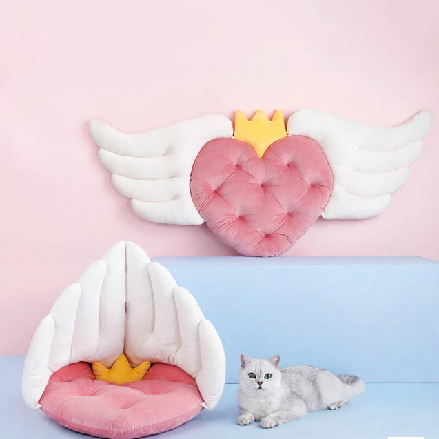 Angel Wings Two-Way Cat & Dog Bed - Fluffy Smiles