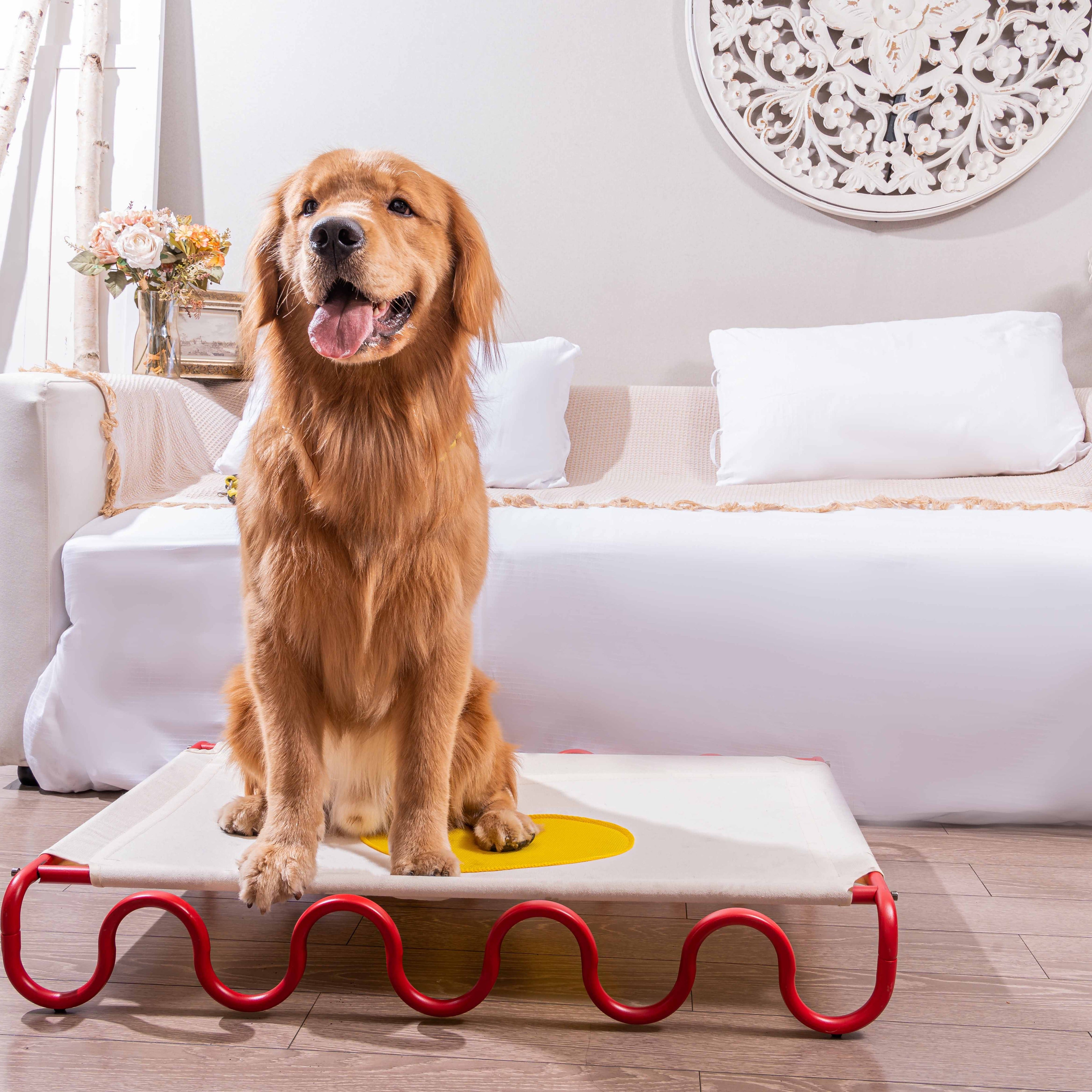 Wavy Dog Camping Bed - Fluffy Smiles