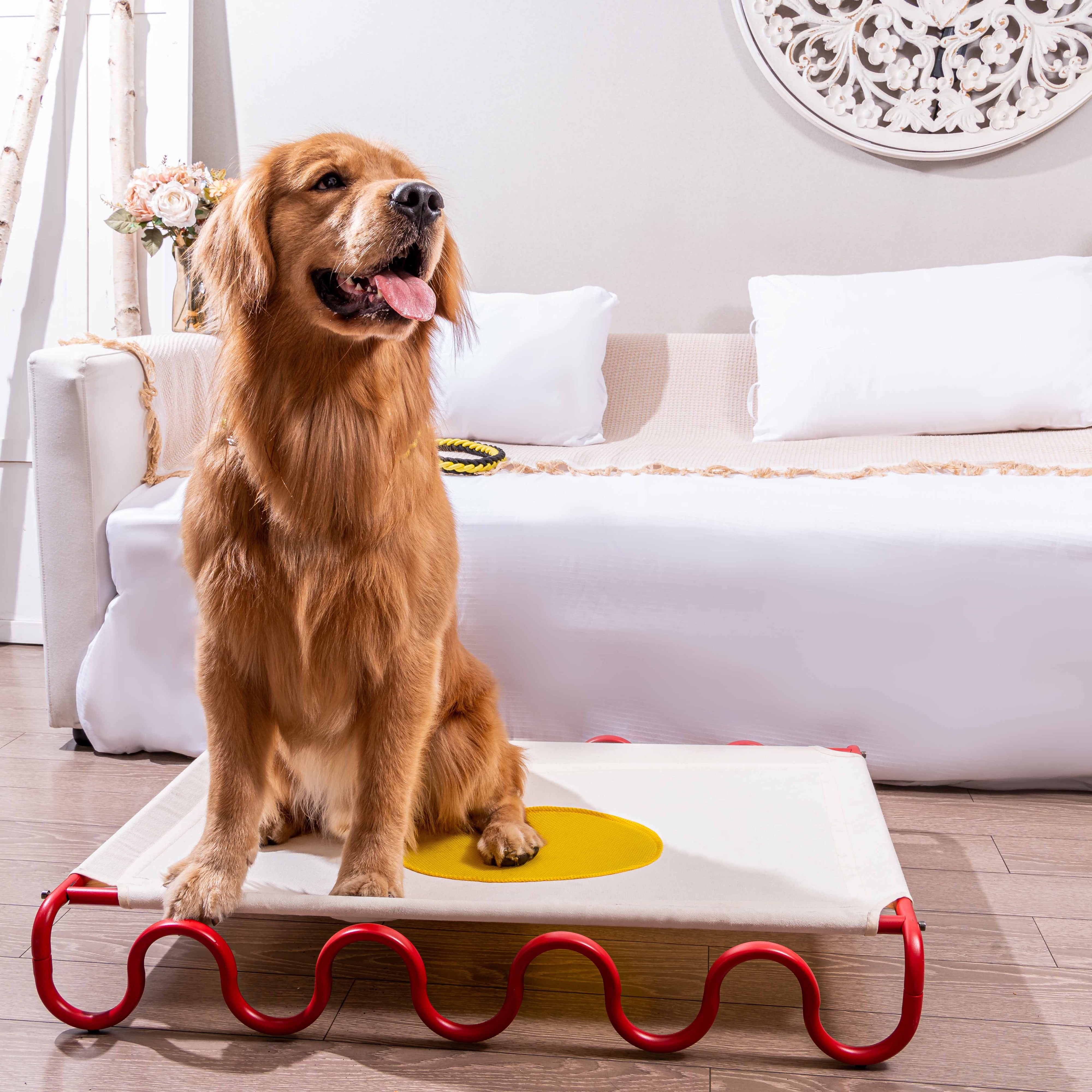 Wavy Dog Camping Bed - Fluffy Smiles