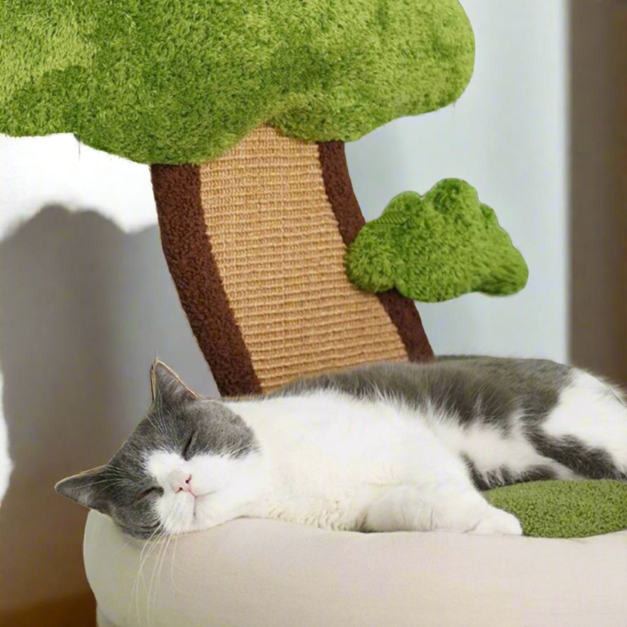 2-in-1 Tree Cat Bed & Scratcher - Fluffy Smiles